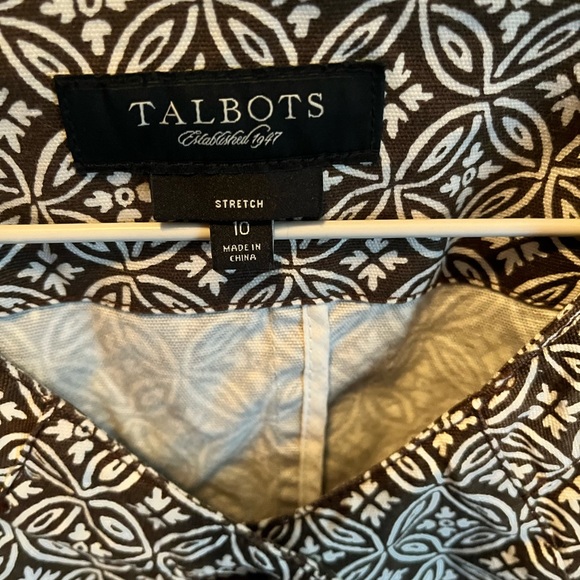 Talbots Cropped Brown Blazer Size 10 circular pattern - Picture 3 of 7